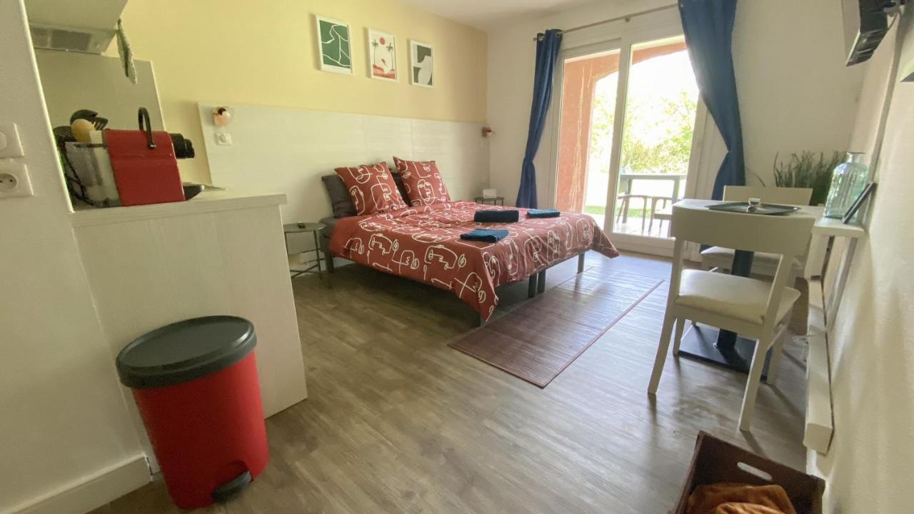 Joli Studio Camargue Lou Rouge Arles Eksteriør billede